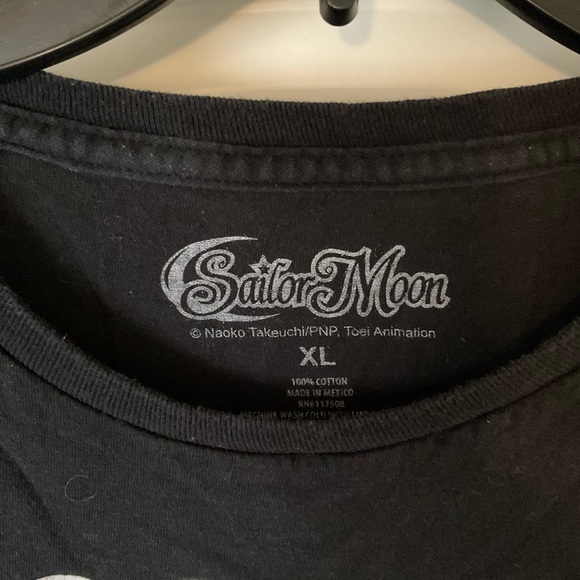 Vintage sailor moon shirt - Picture 3 of 3
